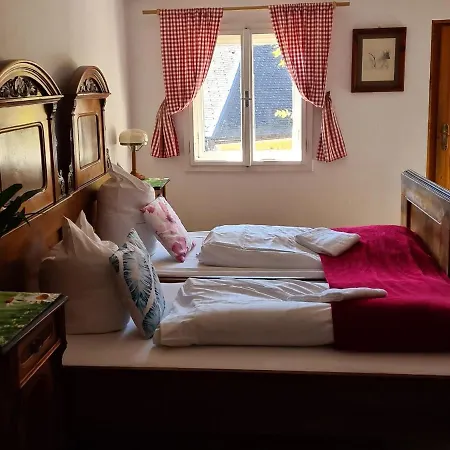 Leopoldine Oda ve Kahvaltı *