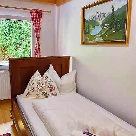 Bed & Breakfast Cafe Pension Leopoldine Hallstatt