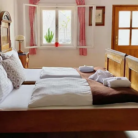 Leopoldine Hallstatt