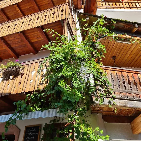 Cafe Leopoldine * Hallstatt