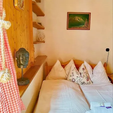 Oda ve Kahvaltı Cafe Leopoldine *