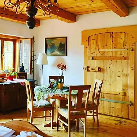 Bed & Breakfast Cafe Leopoldine Hallstatt