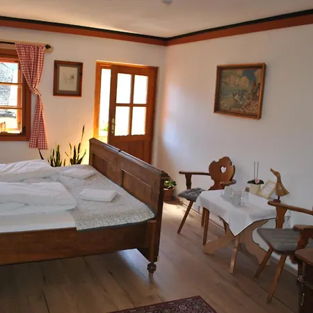 Bed & Breakfast Pension Leopoldine