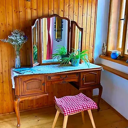 Cafe Pension Leopoldine Bed & Breakfast *