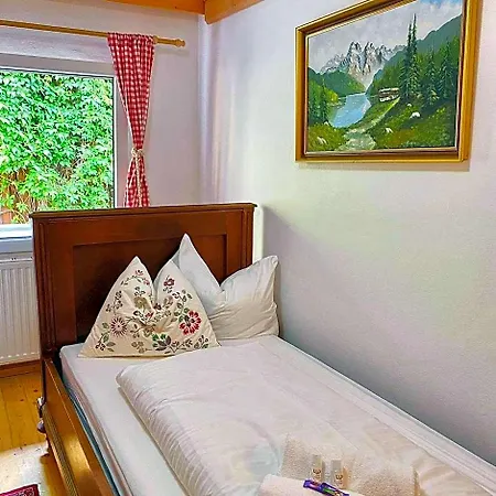Cafe Pension Leopoldine Bed & Breakfast Hallstatt