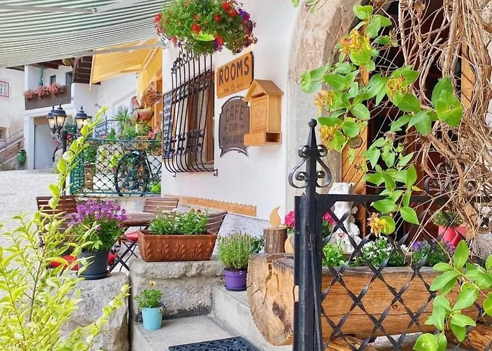 Leopoldine Bed & Breakfast *