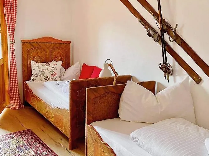 Leopoldine Bed & Breakfast *