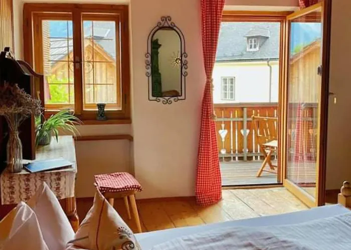 Bed & Breakfast Pension Leopoldine *
