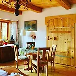 Bed & Breakfast Cafe Pension Leopoldine Hallstatt