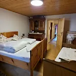 Cafe Pension Leopoldine Bed & Breakfast *