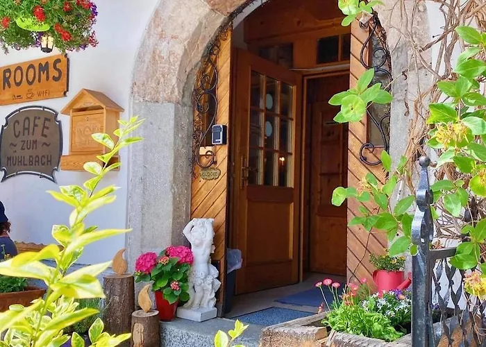 Bed & Breakfast Pension Leopoldine Hallstatt